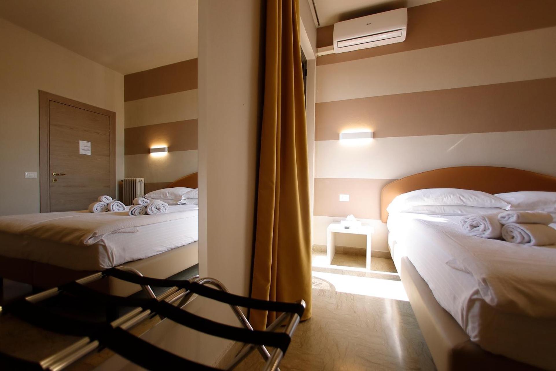 Hotel Primavera Peschiera del Garda Esterno foto