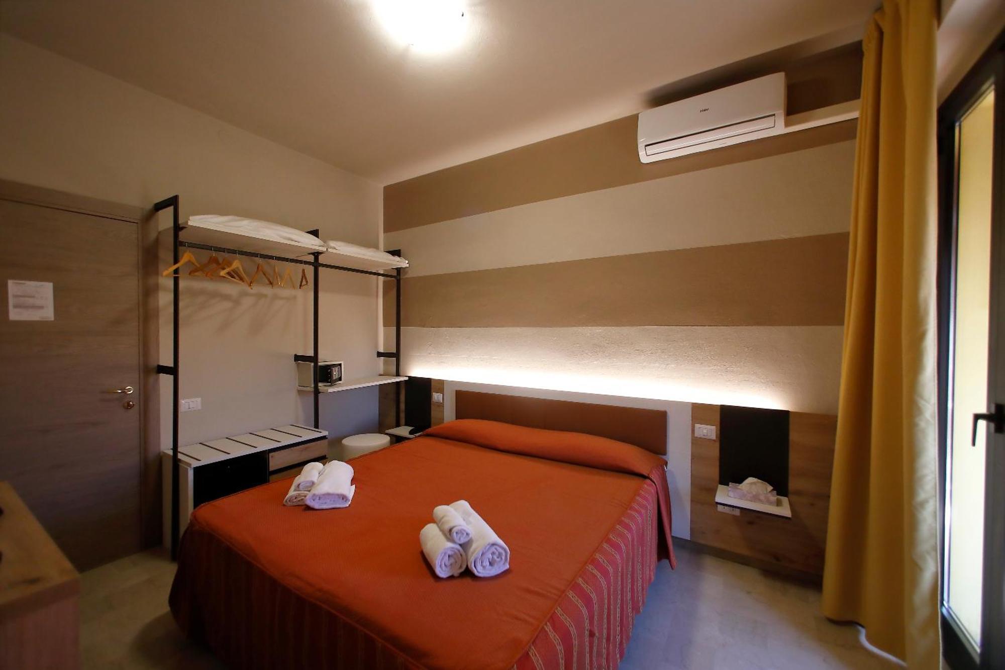 Hotel Primavera Peschiera del Garda Esterno foto