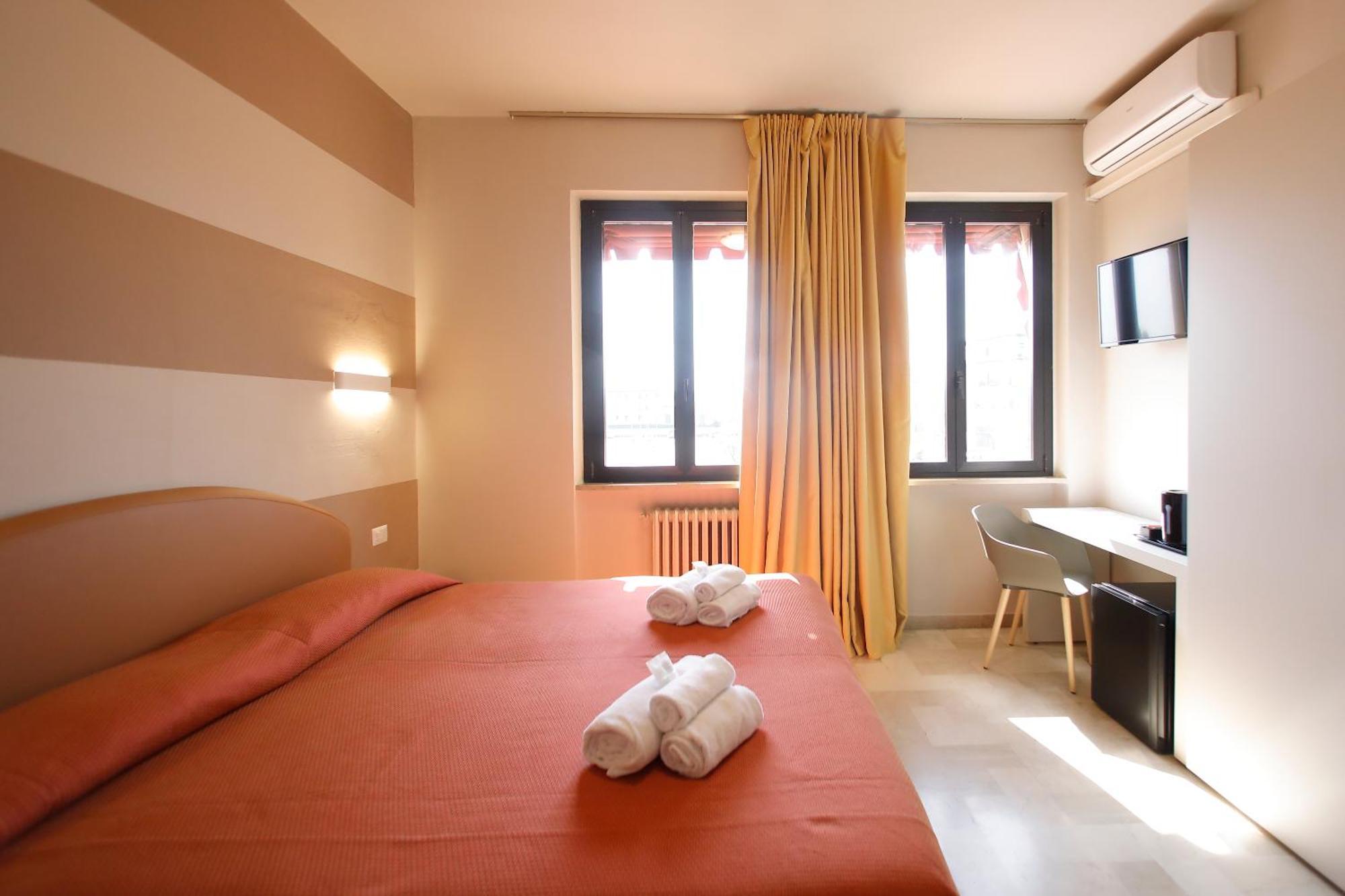 Hotel Primavera Peschiera del Garda Esterno foto