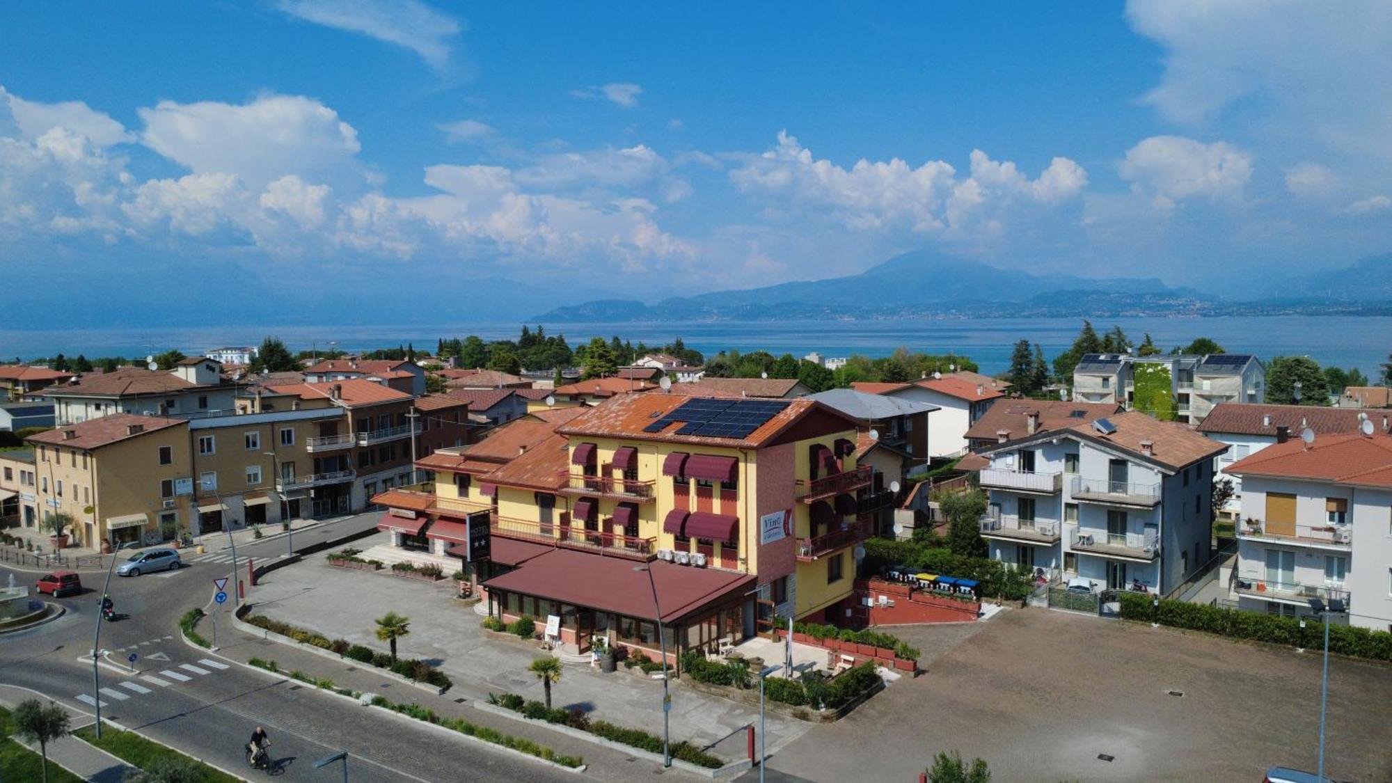 Hotel Primavera Peschiera del Garda Esterno foto